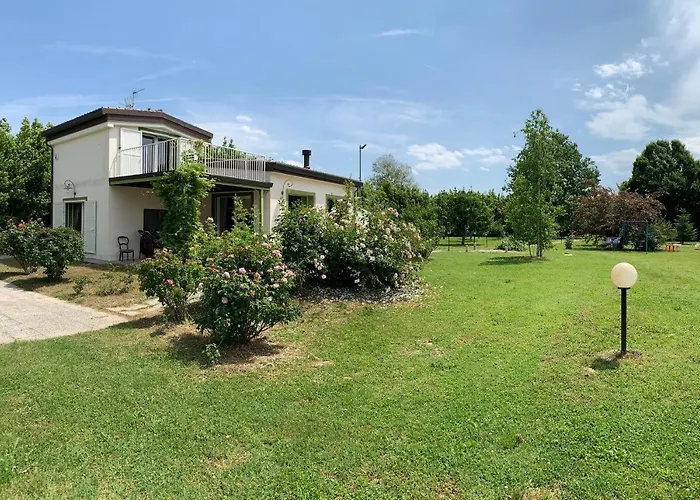 The Διαμέρισμα *