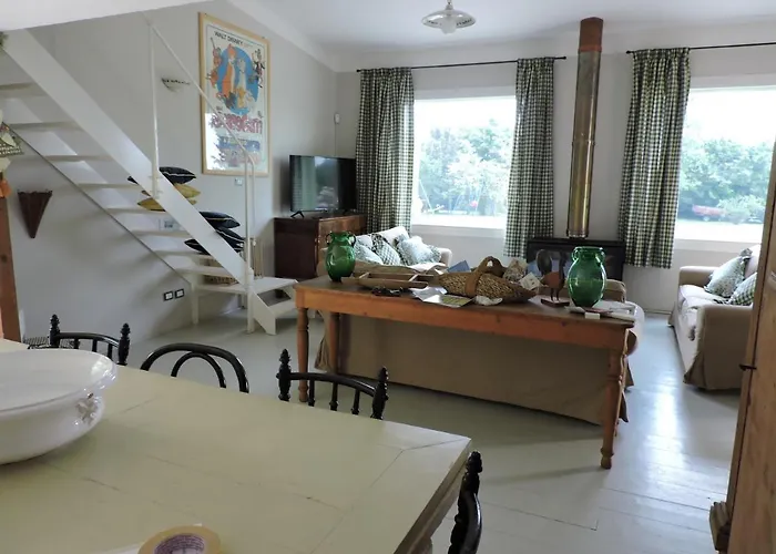 The Διαμέρισμα Ραβένα